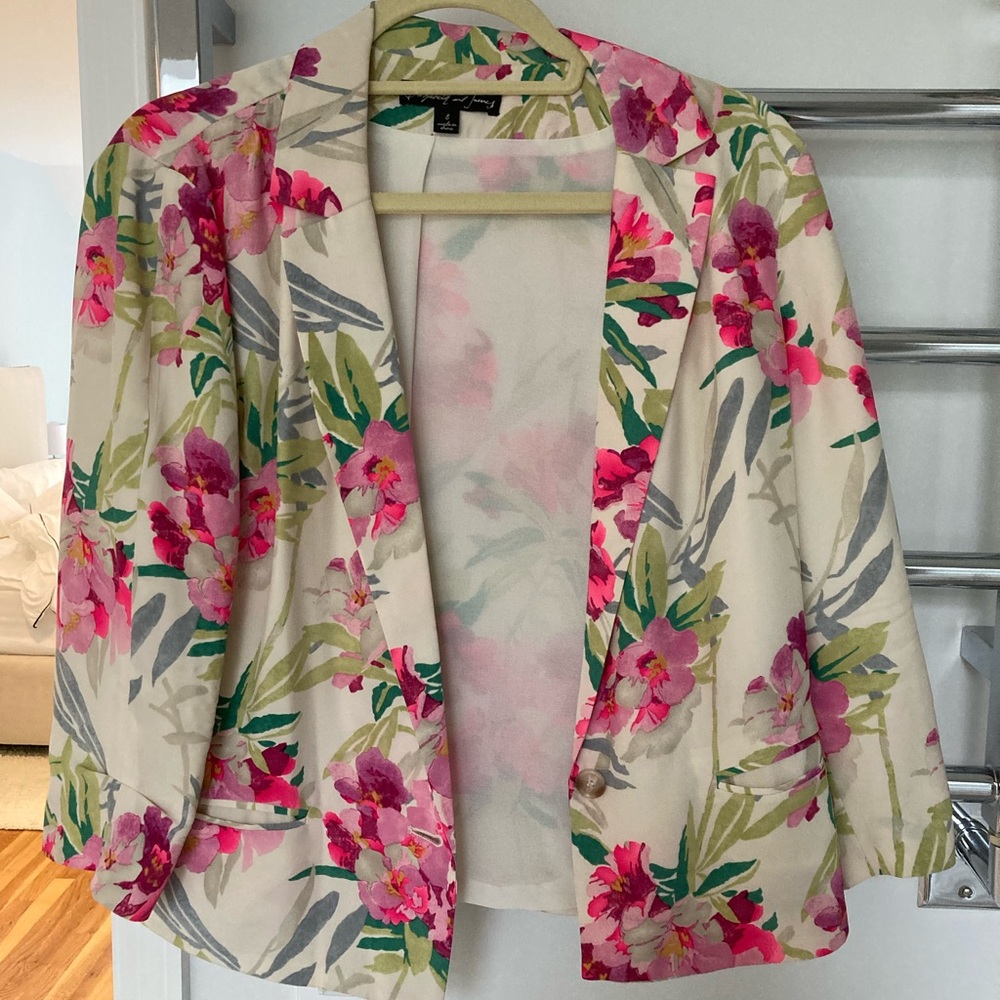 Elizabeth and James silk sz8 blazer